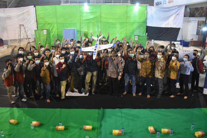 Tim Bayucaraka ITS Borong 8 Gelar Juara di KRTI 2021