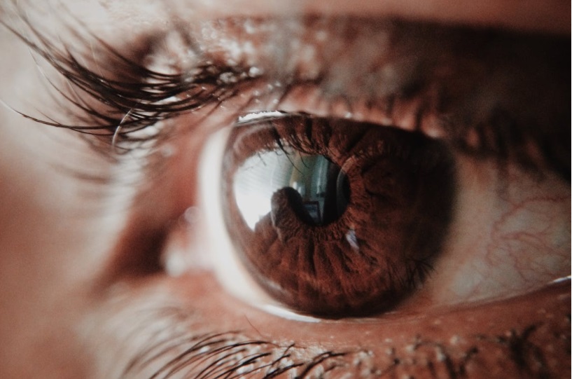 Ciri-ciri mata sehat (retina). Pexels