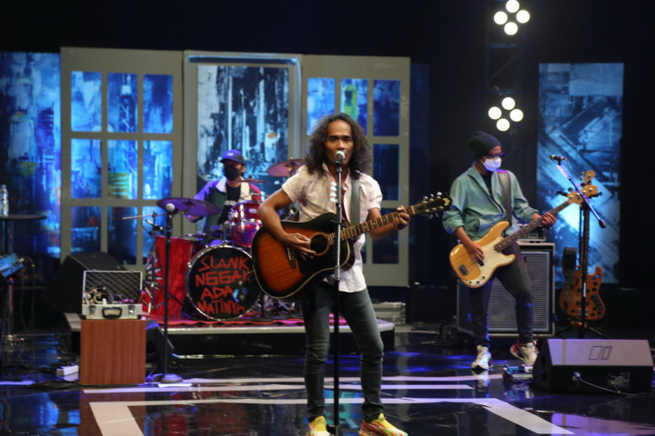 Slank Bahas Dedikasi Guru Terhadap Pelestarian Lingkungan