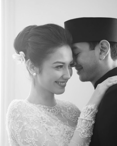 Velove Vexia Menikah, Banjir Ucapan Selamat