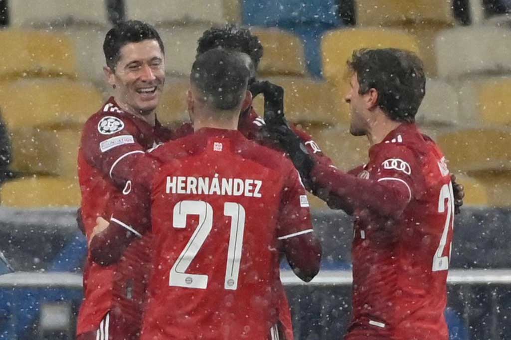 Dynamo Kiev Vs Bayern Muenchen: Die Roten Menang 2-1