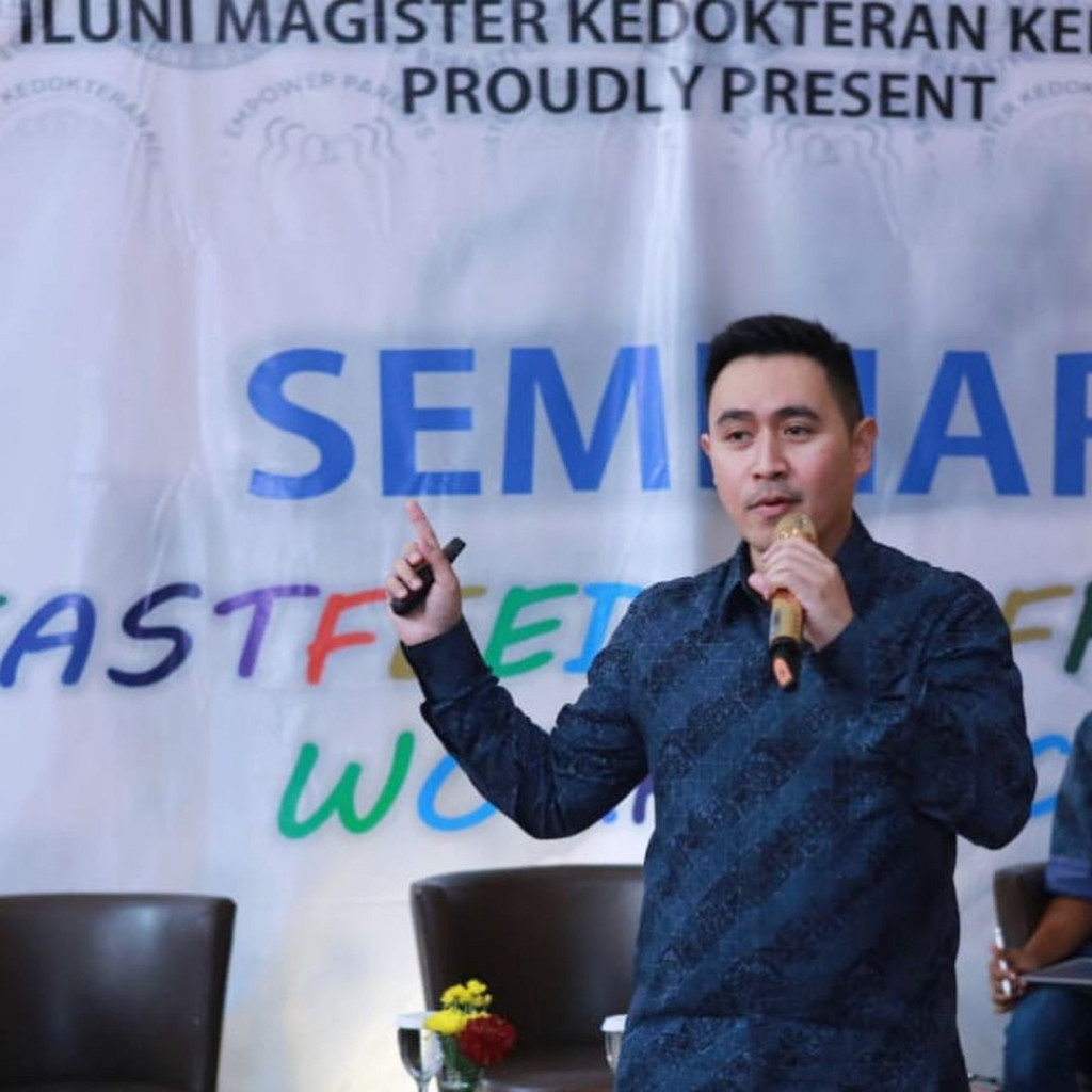 Dr. dr. Ray Wagiu Basrowi aktif bantu pemerintah turunkan angka stunting (Instagram)