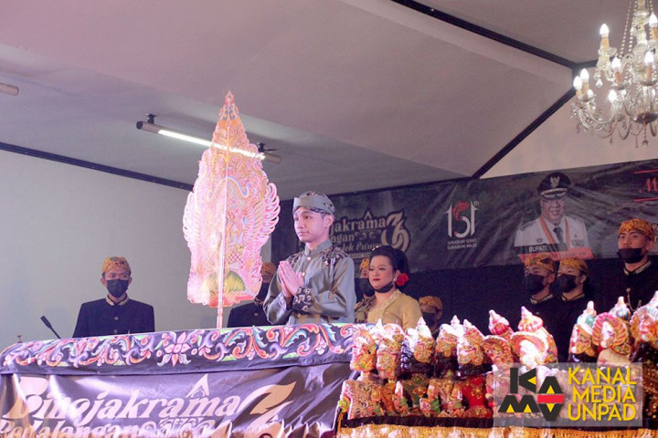 Khanha Shandhika, Dalang Muda dari Prodi Komunikasi Unpad