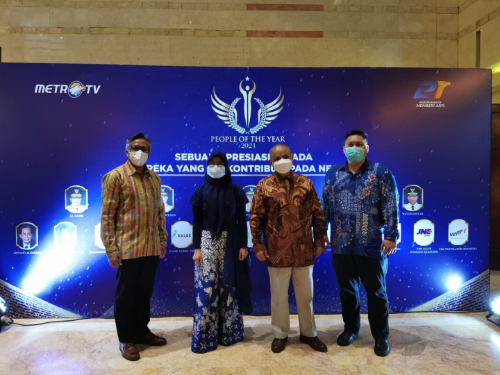 Dosen ITB Peneliti Vent-I Raih Penghargaan <i>People of The Year</i> dari Metro TV