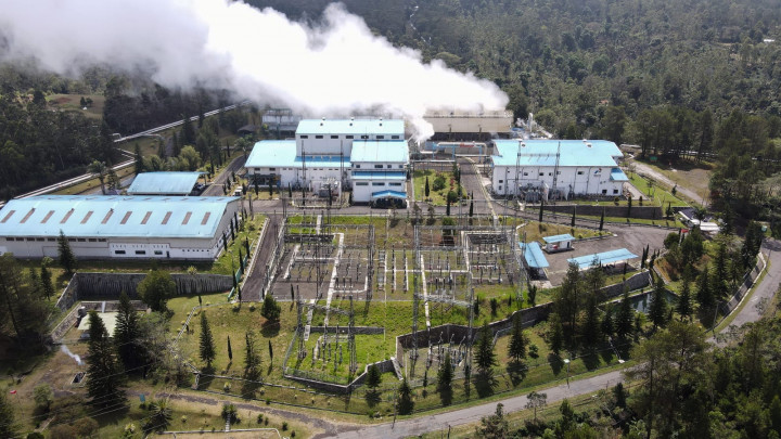 PLN Kebut Pembangunan Proyek EBT Usai Ditegur Jokowi