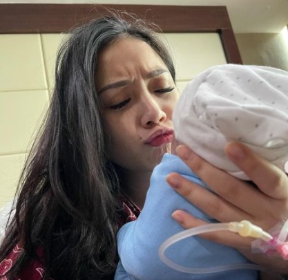 Nagita Slavina Melahirkan dengan Metode Terbaru yaitu ERACS, Apa Itu?