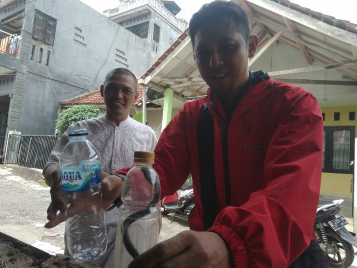 Teror King Kobra Hingga Pria Gesek Kelamin ke Buku Doa Jadi Tersangka