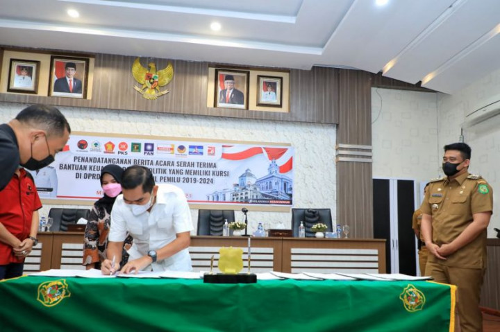 Wali Kota Medan Guyur Dana Bantuan untuk Parpol