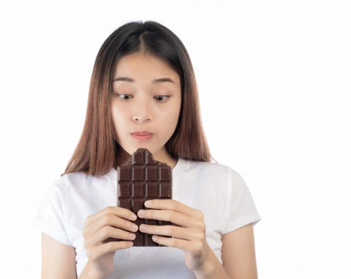 Kandungan dalam cokelat dapat membuat kondisi kulit berjerawat semakin parah dan banyak berdasarkan penelitian dari jurnal Cytokine. (Foto: Ilustrasi. Dok. Freepik.com)