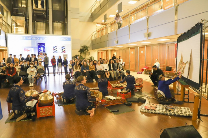 Wayang Kulit dan Gamelan Iringi Penutupan ASEAN Week 2021 di Moskow