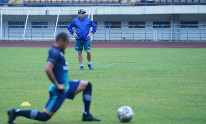 Persib Pulihkan Mental Bermain
