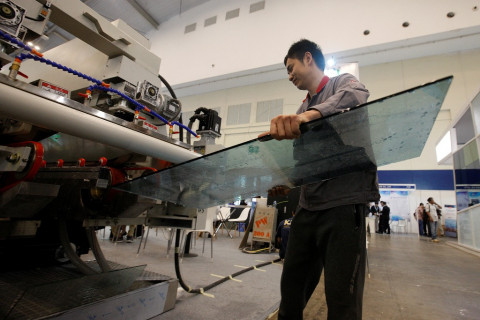Meski Turun, PMI Manufaktur RI Lampaui ASEAN dan Korsel