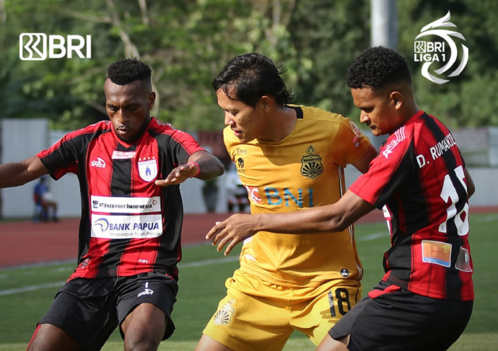 Liga 1: Persipura Membiarkan Adam Alis Mengembalikan Tren Kemenangan Bhayangkara FC