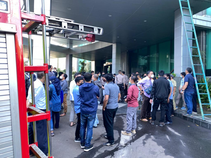 Korban Kebakaran Gedung Cyber Bertambah Jadi Dua Orang