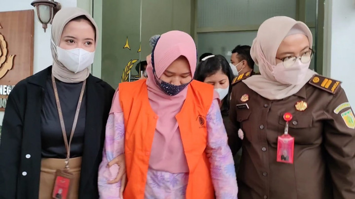 Guru Honorer di Mojokerto Korupsi Dana PNPM Rp464 Juta