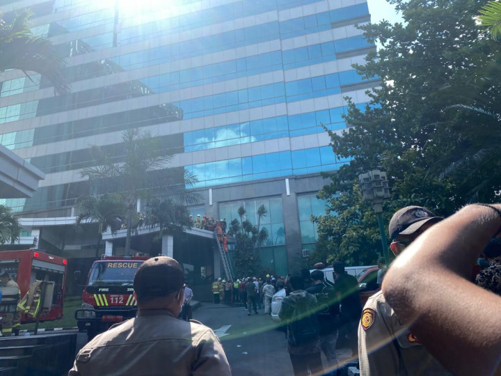 Terpopuler Nasional, Gedung Cyber Kebakaran Hingga Penangkapan Buron Korupsi Rp21 Miliar