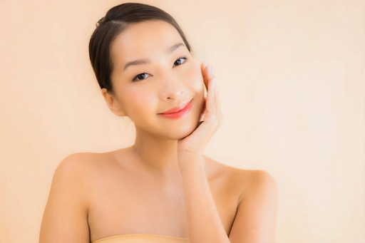 Karakter perawatan ini sangat dibutuhkan oleh orang-orang yang aktivitasnya semakin sibuk, tapi ingin terlihat cantik dengan instan. (Foto: Ilustrasi. Dok. Freepik.com)