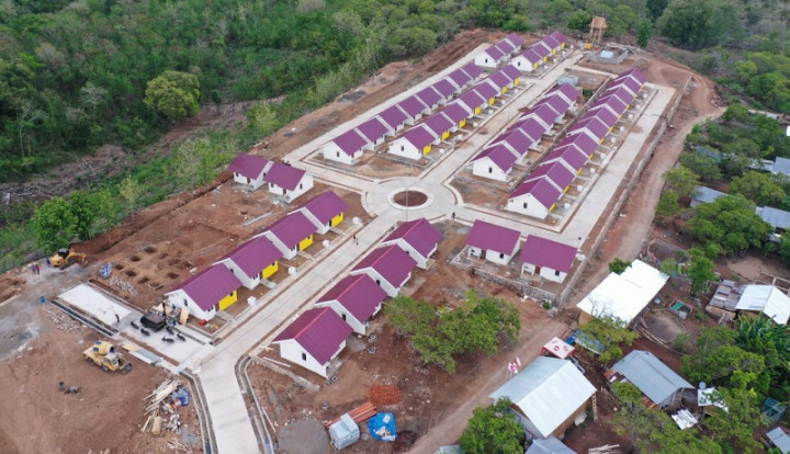 Hunian Warga Terdampak Badai Siklon Tropis di NTT Rampung Akhir Tahun