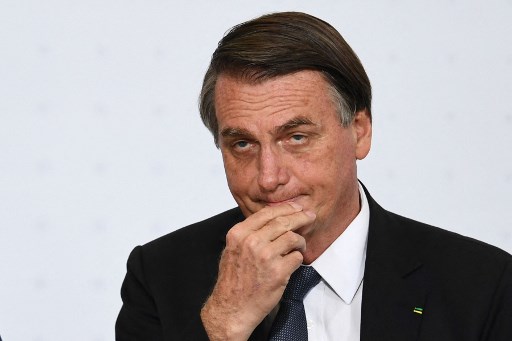 Bolsonaro Diselidiki Terkait Hoaks Vaksin Covid-19 dan AIDS