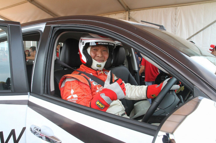 Begini Cara Legenda Paris Dakar Menguji Mobil