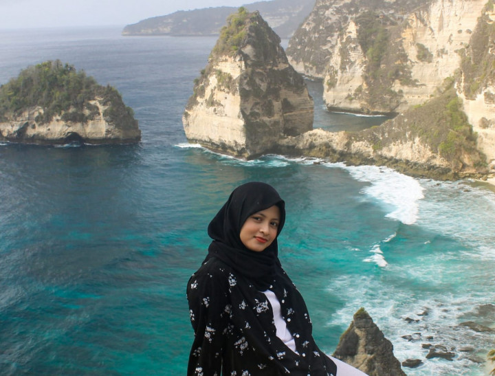 Wisudawan Terbaik Vokasi Unair, Ubah Stigma Negatif Jadi Prestasi