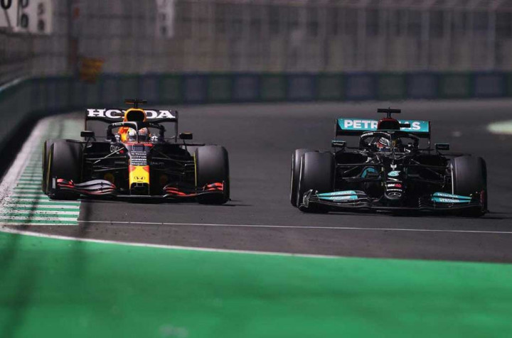 Kontroversi F1 Arab, Verstappen Keluhkan Penalti 5 Detik