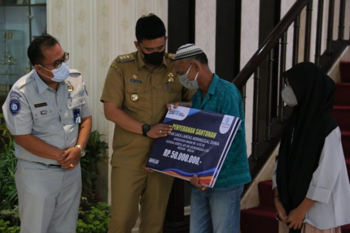 Pascakecelakaan Maut, Bobby Minta Sopir Angkot di Medan Dicek Mental dan Fisik