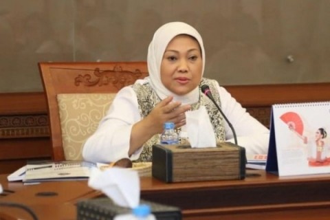 Menaker Ida Fauziyah Diminta Tinjau MoU dengan Malaysia Terkait PMI