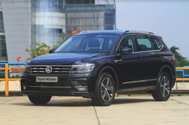 VW Tiguan Allspace Sapa Arek Suroboyo, Harga Spesial Khusus Warna Hitam