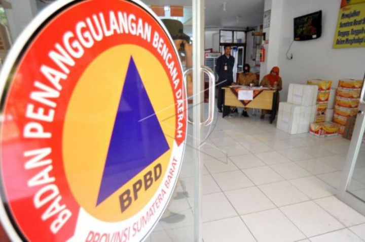 7 Ton Rendang untuk Korban Semeru Hingga Satpam UNM Diduga Rekam Mahasiswi di Kamar Mandi