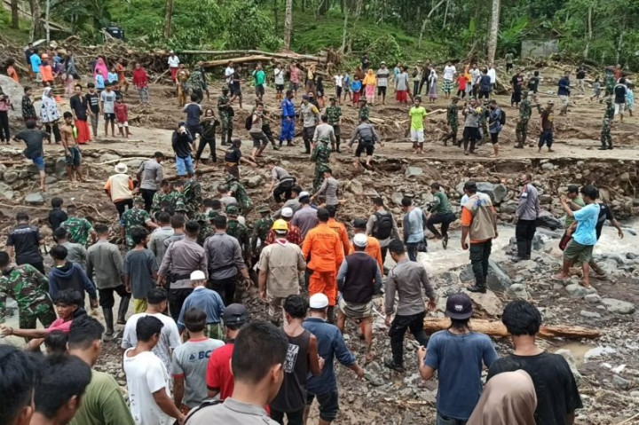 BPBD Siapkan Mitigasi Bencana Banjir di Pesisir Pantai Lombok Timur