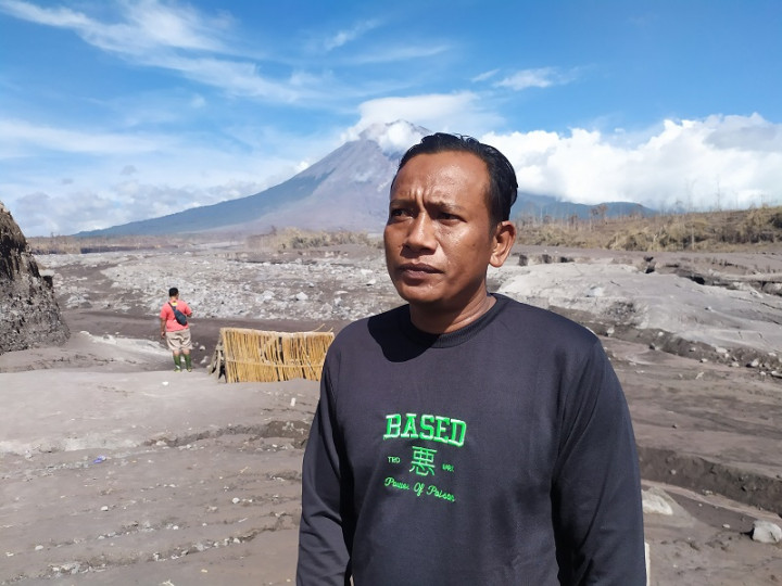 Sopir Truk Penambang Pasir Hilang Ditelan Lahar Semeru