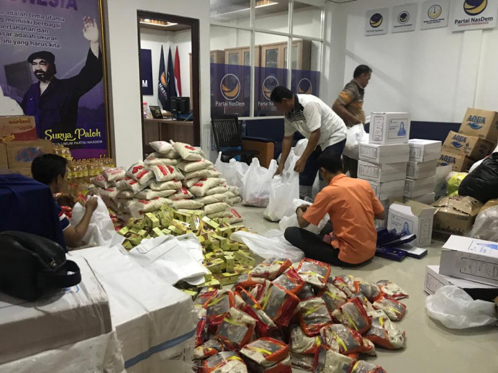 NasDem Jepara Kirim Relawan dan Bantuan untuk Korban Erupsi Semeru