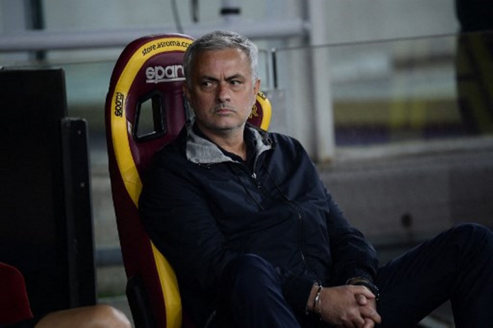 AS Roma Kalahkan CSKA Sofia, Mourinho Tetap Mengeluh