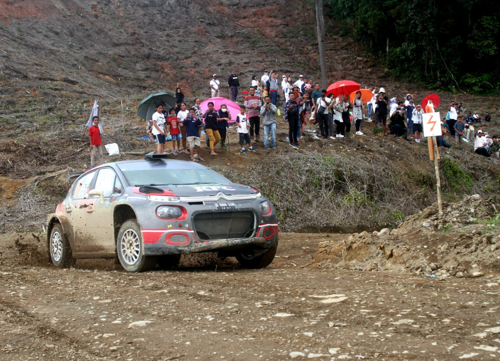 Sean Gelael berlaga di Kejuaraan Nasional Reli Danau Toba (dok. Sean Gelael)