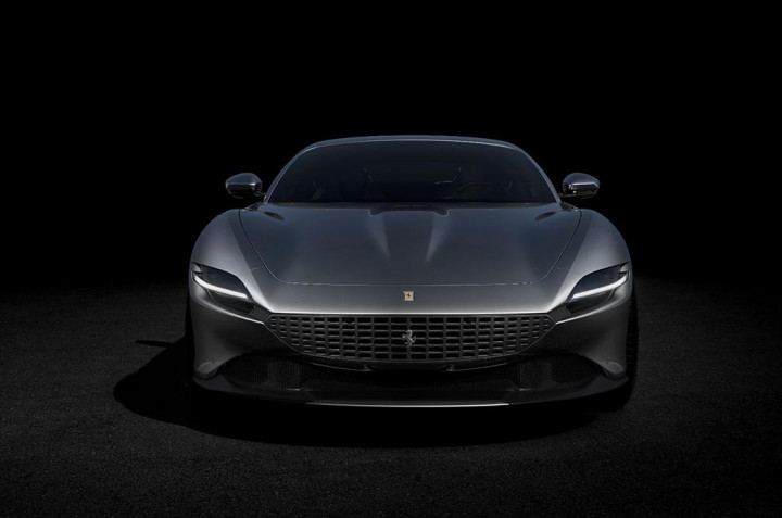 Spek Ferrari Roma yang Dibeli Deddy Corbuzier