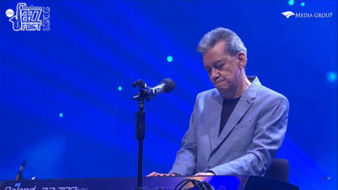 Fariz RM Bawakan Lagu Glenn Fredly di The Papandayan Jazz Festival 2021