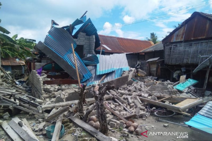 Sejumlah Bangunan di Kabupaten Selayar Ambruk Usai Gempa