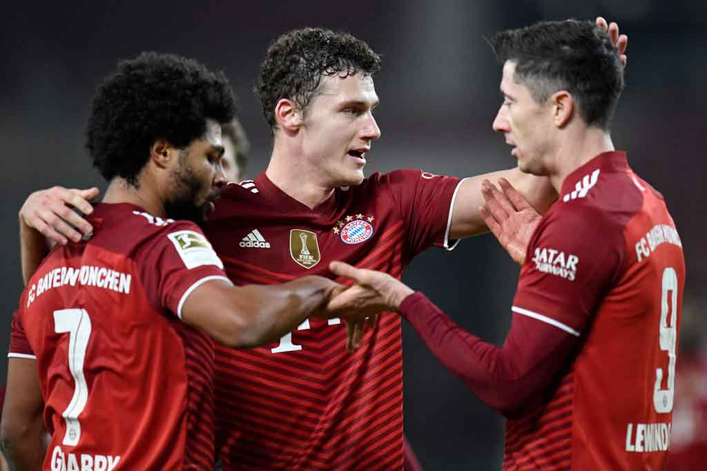 Stuttgart Vs Bayern: Die Roten Menang 5-0, Gnabry Hattrick, Lewandowski Brace