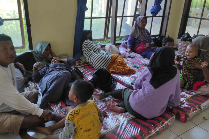 Trauma Tsunami 1992, 30 KK Masih Bertahan di Rujab Bupati Sikka