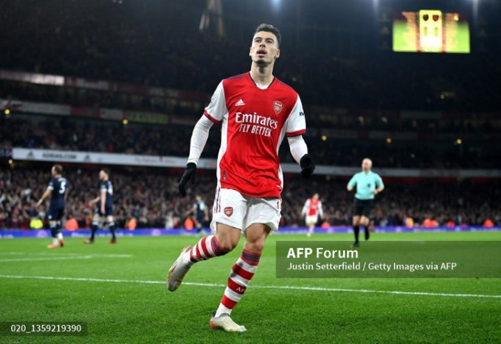 Arsenal Atasi West Ham