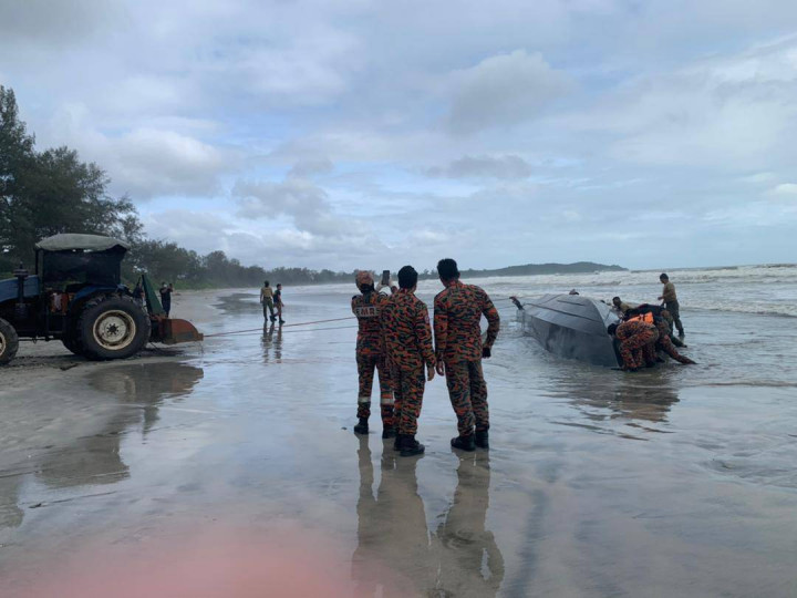 8 Mayat Kembali Ditemukan dari Kapal Pembawa WNI, Total 19 Tewas