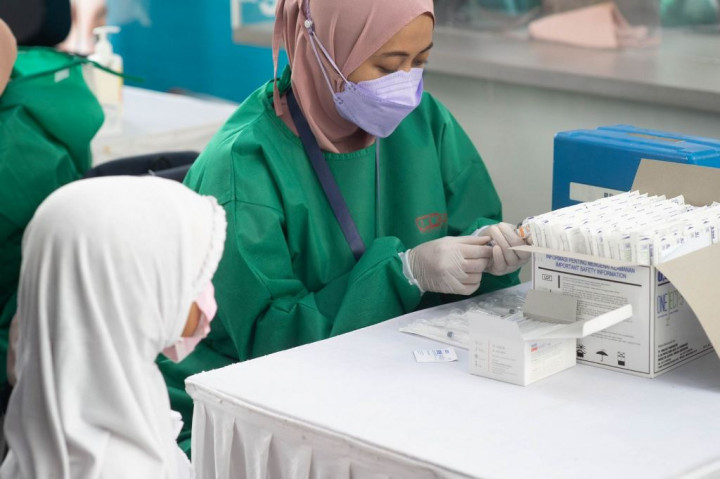 Dorong Vaksinasi Covid-19, Produsen Alat Medis Penuhi TKDN hingga 60%