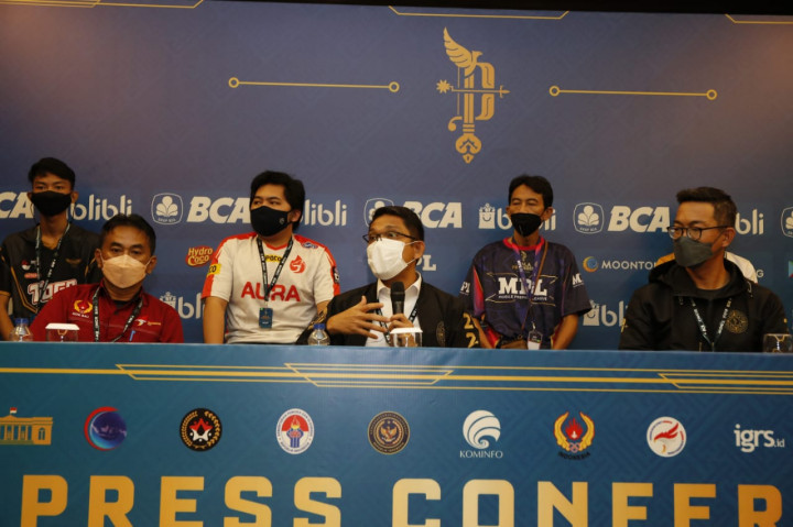 Persaingan Sengit Atlet & Tim Terbaik di Final Piala Presiden Esports 2021