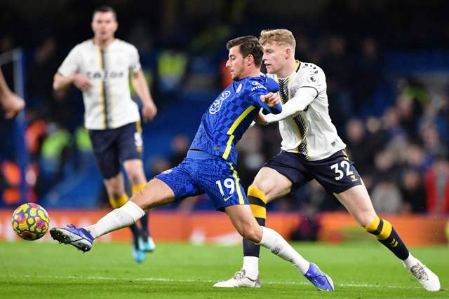 Mason Mount (tengah)-Foto AFP/JUSTIN TALLIS