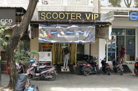 Scooter VIP, Dari Ruang Tamu Jadi Bengkel Langganan Artis