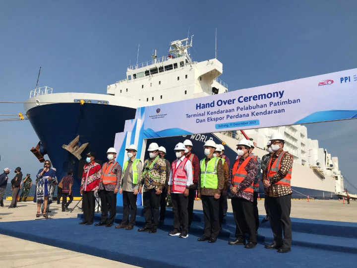 Resmi Beroperasi, Pelabuhan Patimban Langsung Ekspor Perdana
