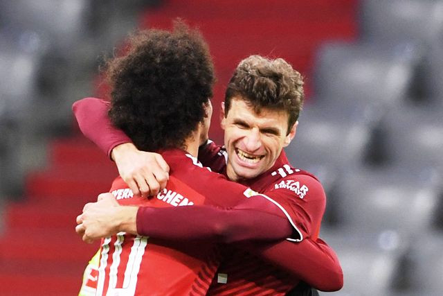 Thomas Mueller menandai penampilannya yang ke-400 bersama Muenchen dengan mencetak gol-Foto: AFP Fotografer/CHRISTOF STACHE
