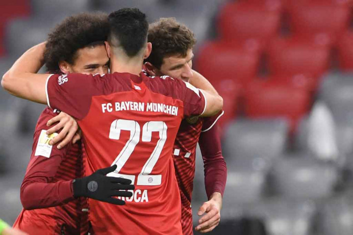 Bayern Muenchen Vs Wolfsburg: Die Roten Libas Die Wolfe 4-0