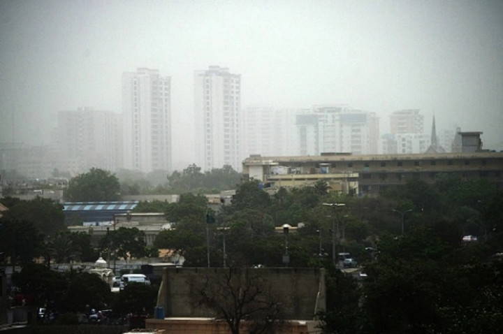 10 Orang Tewas dalam Ledakan Gas di Saluran Pembuangan Pakistan